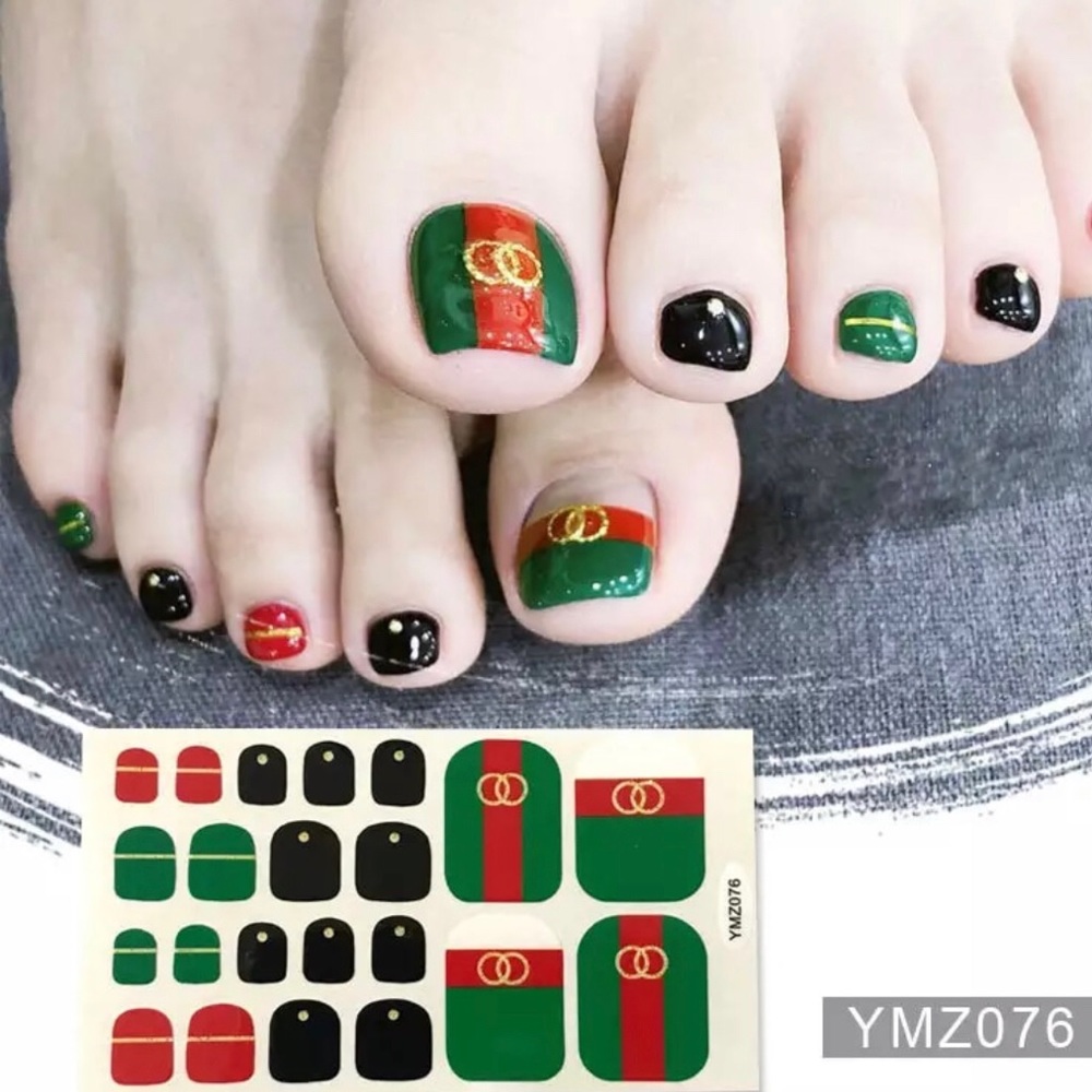 Stylish Nail Strips Pedicure